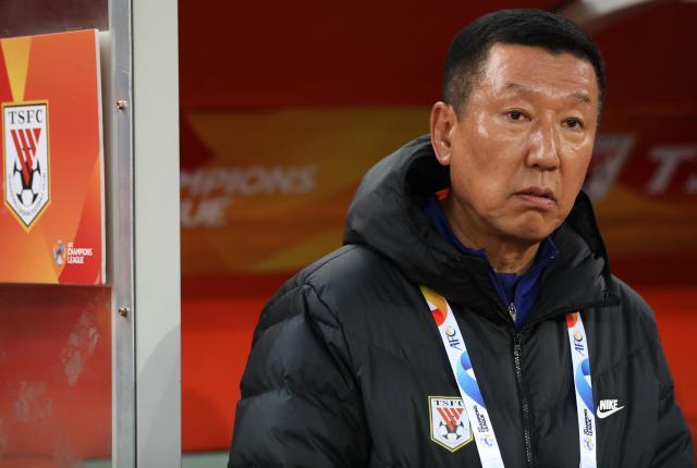 半岛体育APP-崔康熙：一直鼓励队员 相信泰山会有更好的未来